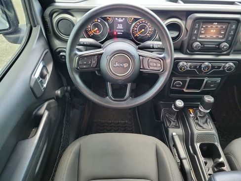 Used 2020 Jeep Wrangler Unlimited Sport AWD/4WD image 18
