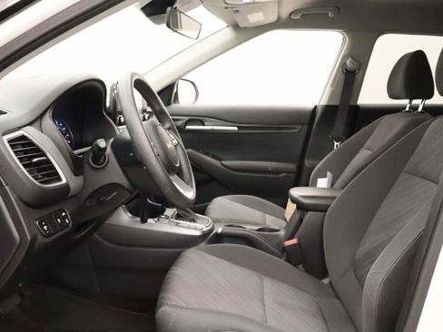 Used 2022 Kia Seltos LX AWD/4WD image 15