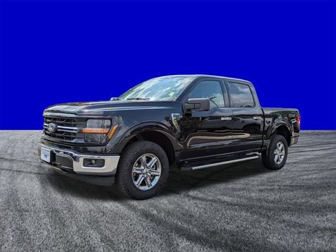 Used 2025 Ford F150 XLT w/ Equipment Group 301A Standard AWD/4WD image 8