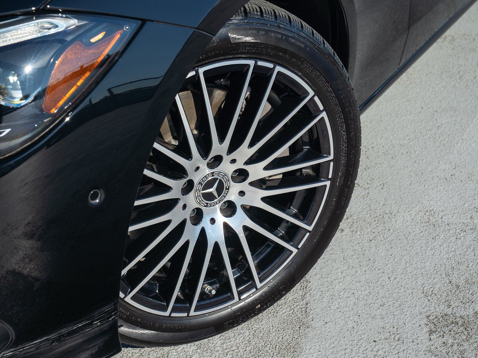 Used 2024 Mercedes-Benz C 300 4MATIC Sedan image 11