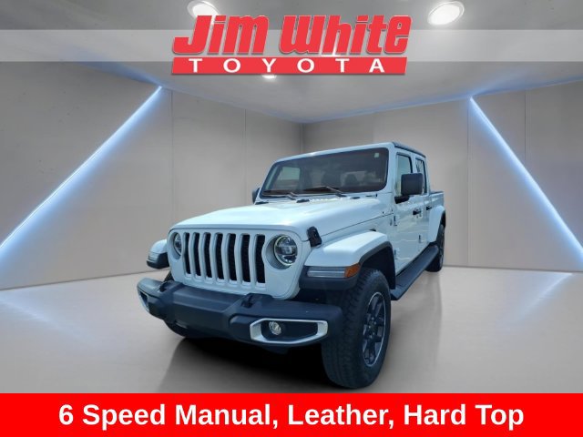 Used 2022 Jeep Gladiator Overland w/ LED Lighting Group AWD/4WD image 1