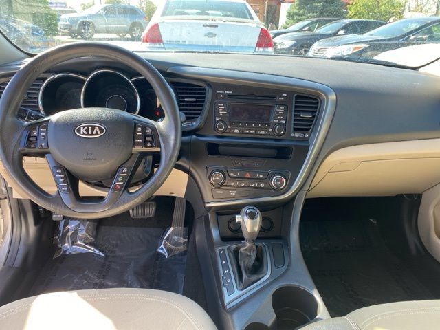 Used 2011 Kia Optima LX FWD image 10