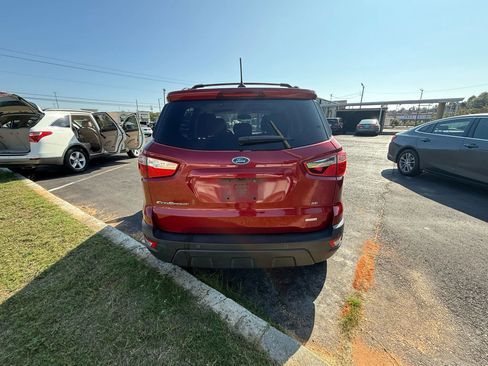 Used 2018 Ford EcoSport SE w/ SE Convenience Package image 6