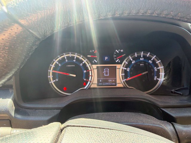 Used 2019 Toyota 4Runner Limited AWD/4WD image 11