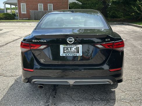 Certified 2022 Nissan Sentra SR w/ Electronics Package FWD image 6