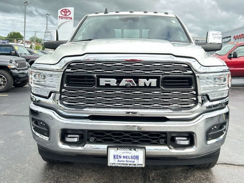 Used 2024 RAM 2500 Limited AWD/4WD image 2