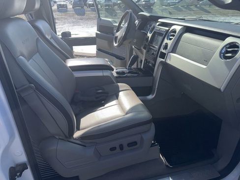 Used 2010 Ford F150 Lariat image 12