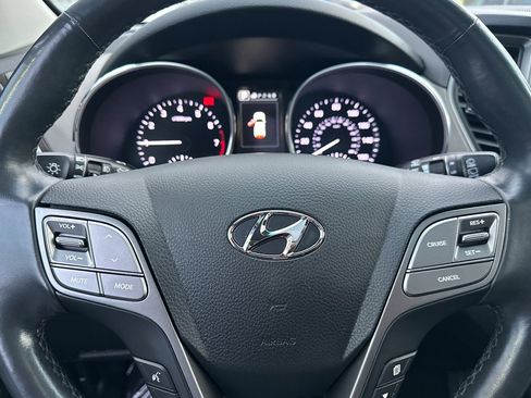 Used 2017 Hyundai Santa Fe Sport image 24
