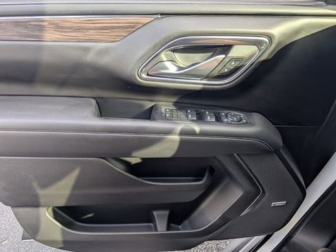 Used 2023 Chevrolet Tahoe LT w/ Luxury Package image 37