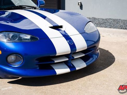 Used 1996 Dodge Viper GTS image 21