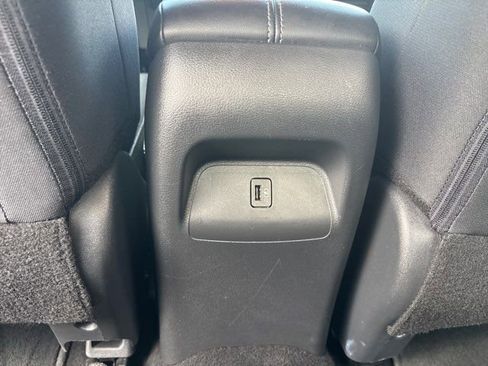 Used 2024 Nissan Sentra SV FWD image 21