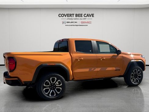 New 2026 GMC Canyon AT4 w/ AT4 Premium Package image 10