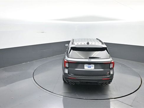 New 2026 Ford Explorer ST image 23