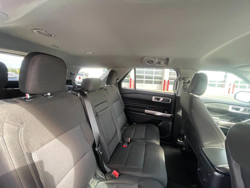 Used 2023 Ford Explorer XLT AWD/4WD image 13