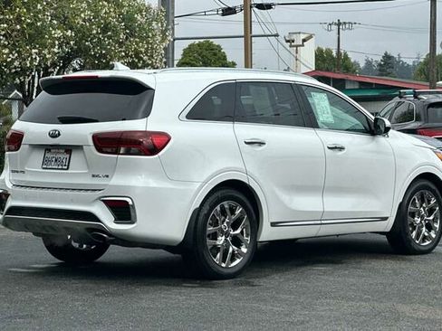 Used 2019 Kia Sorento SX image 4
