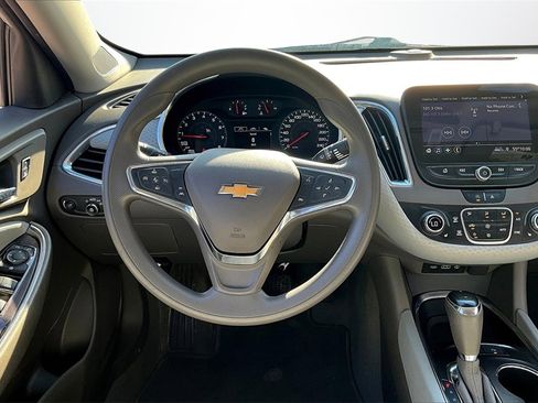 Used 2020 Chevrolet Malibu LT w/ Fleet LT Safety Plus Package image 8