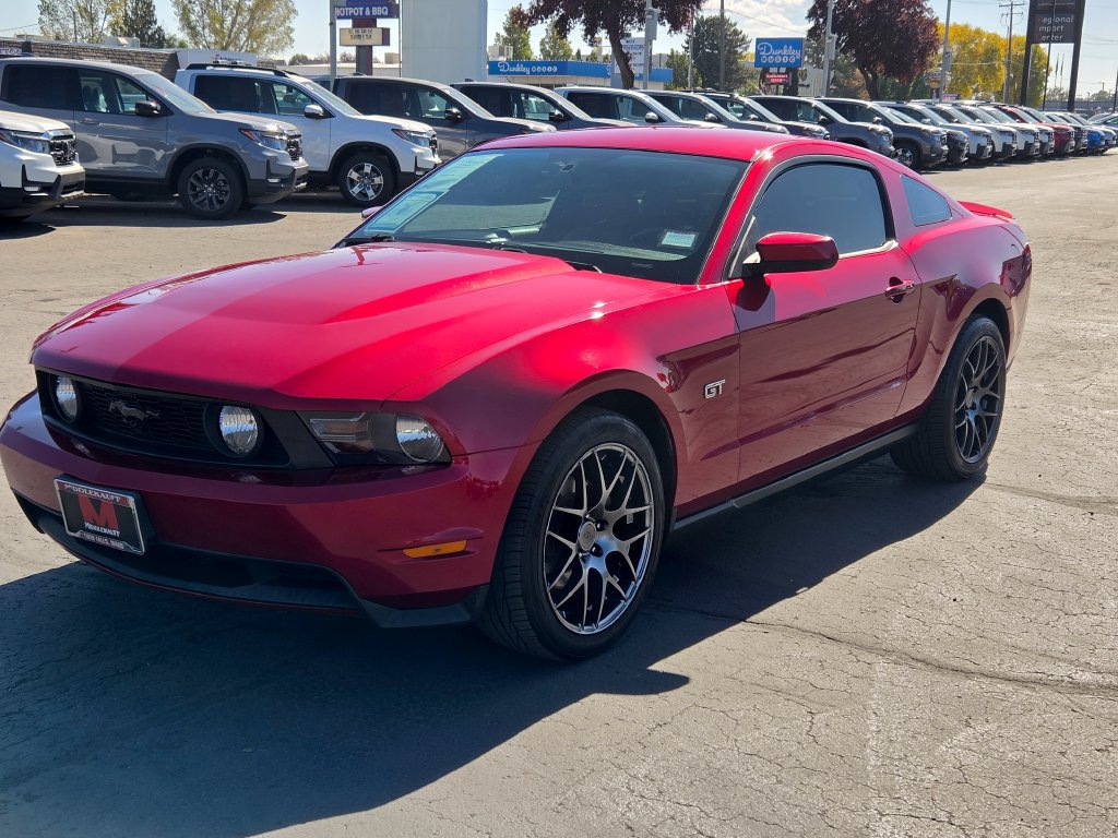 Used 2010 Ford Mustang GT RWD image 7