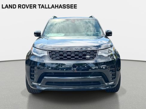 New 2025 Land Rover Discovery Dynamic SE image 2