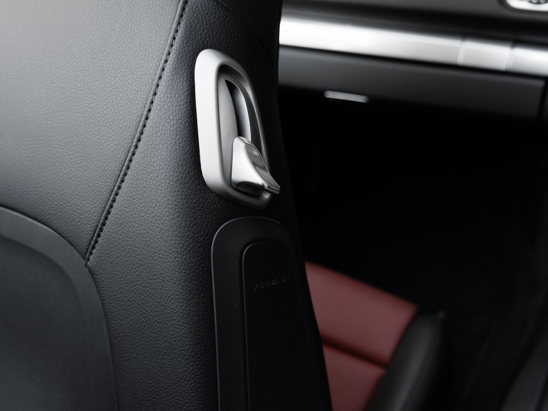 Certified 2025 Porsche 718 Boxster S RWD image 35