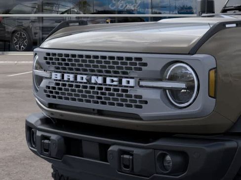 New 2026 Ford Bronco Badlands AWD/4WD image 19