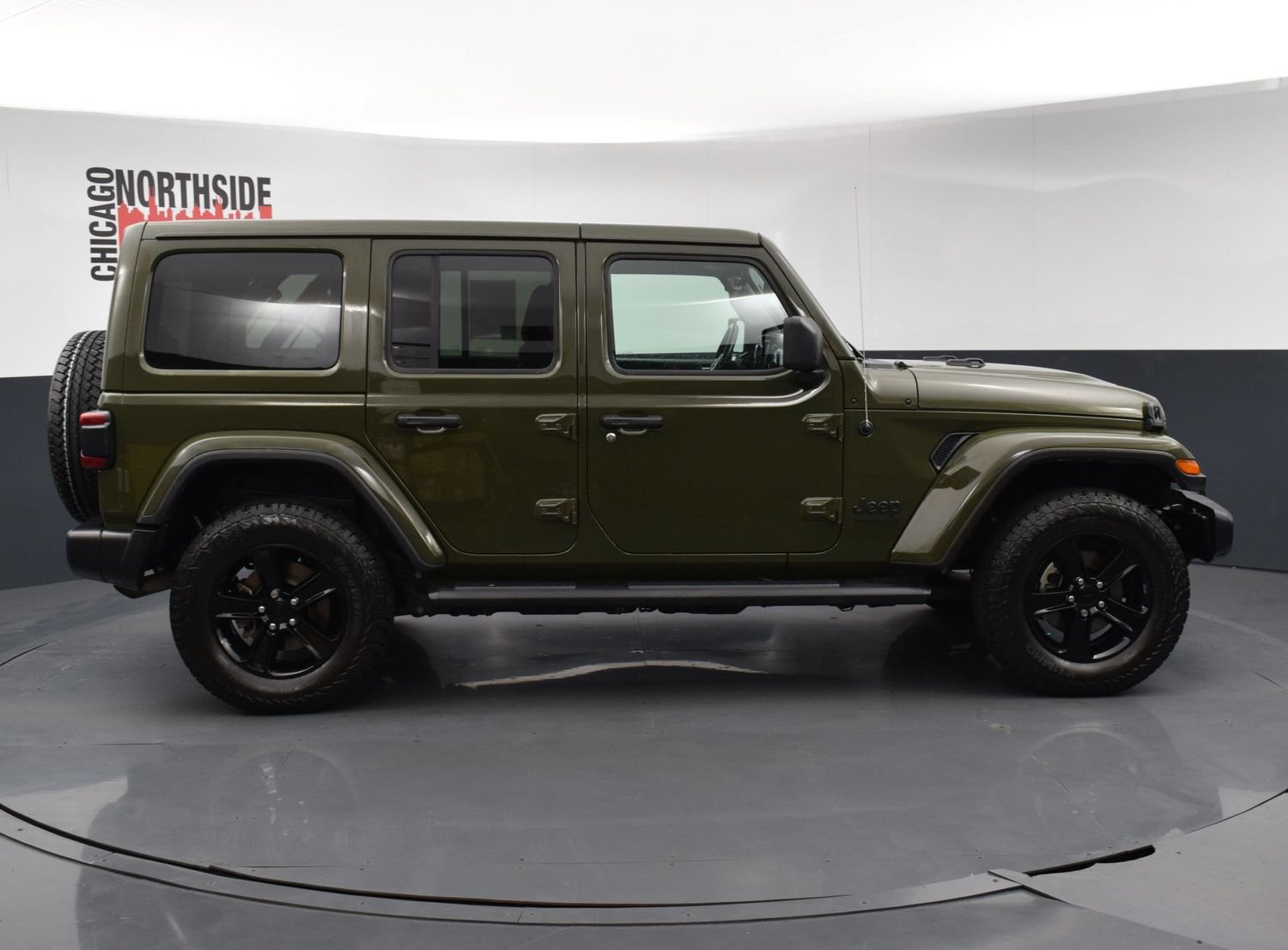 Used 2021 Jeep Wrangler Unlimited Sahara AWD/4WD image 5