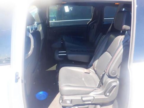 Used 2025 Honda Odyssey Sport-L image 4