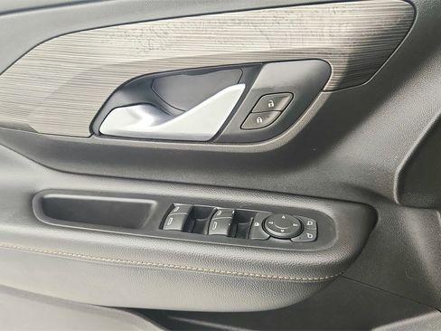 Used 2019 GMC Terrain SLT image 23