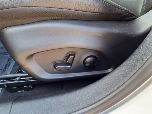 Used 2025 Jeep Compass Limited image 69