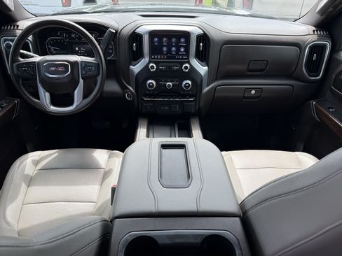 Used 2021 GMC Sierra 1500 SLT w/ SLT Premium Plus Package AWD/4WD image 13
