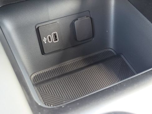 New 2026 Ford Explorer Active w/ Active Comfort Package RWD image 19