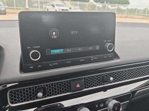 Used 2022 Honda Civic LX image 17