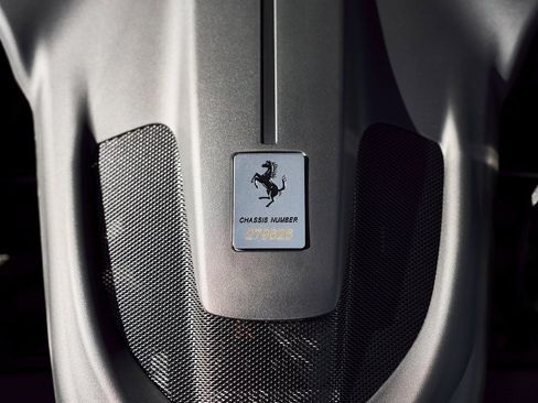Used 2022 Ferrari Roma image 17