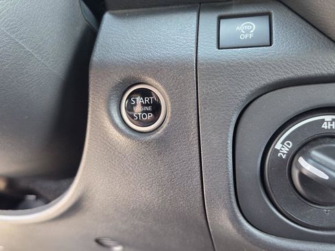 Used 2025 Nissan Frontier PRO-4X w/ Interior Protection Package AWD/4WD image 25