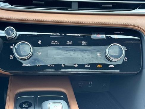 New 2026 INFINITI QX60 Autograph w/ Dark Cargo Package image 35