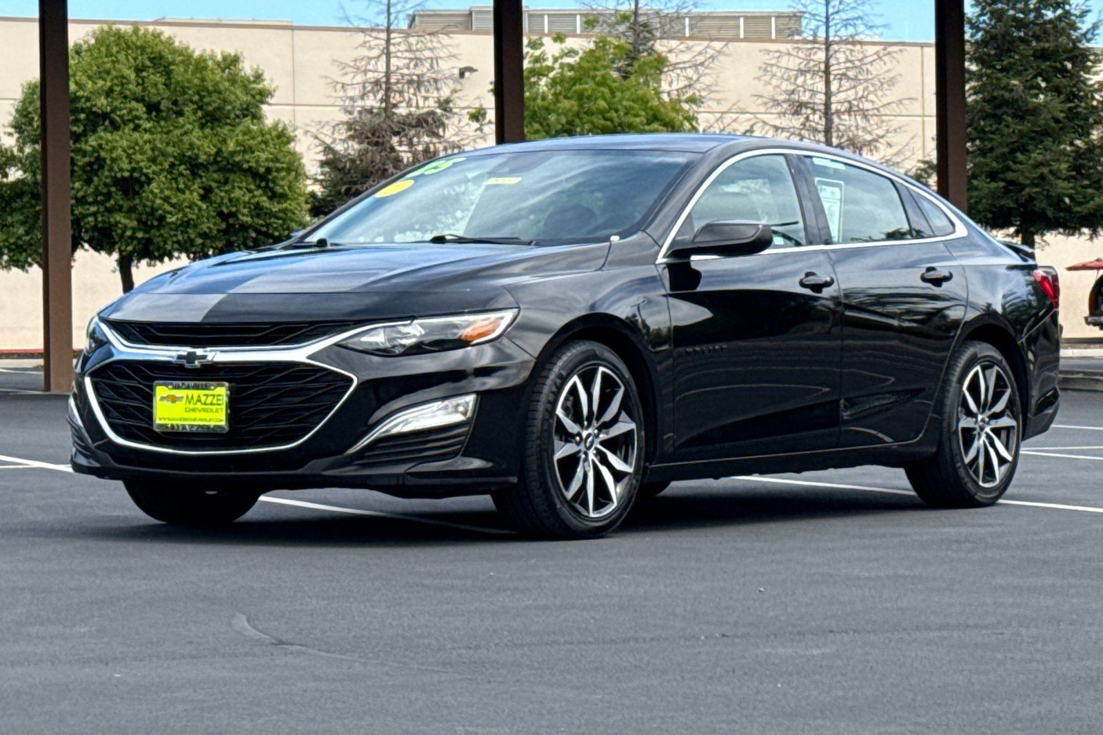 Used 2025 Chevrolet Malibu RS FWD image 16