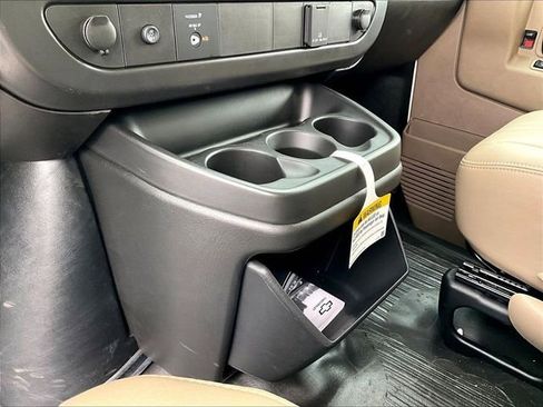 New 2026 Chevrolet Express 2500 RWD image 11