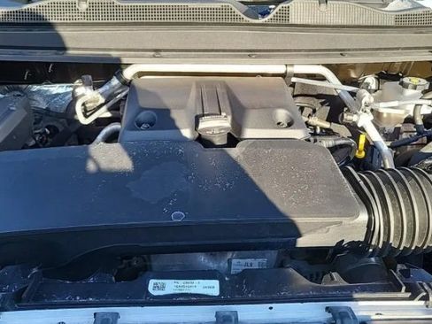 Used 2023 Chevrolet Colorado Trail Boss image 16