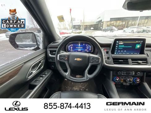 Used 2023 Chevrolet Suburban Premier w/ Premium Package 2 image 15