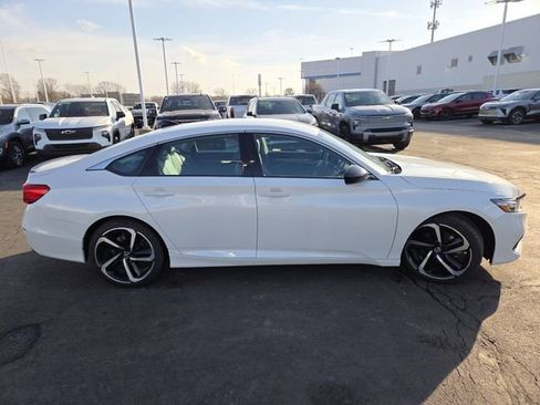 Used 2022 Honda Accord Sport Special Edition image 17
