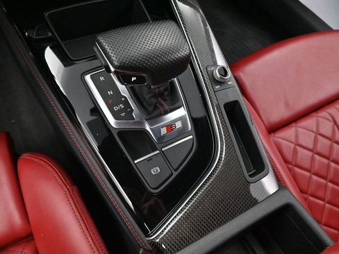 Used 2024 Audi S4 Premium Plus w/ Premium Plus Package AWD/4WD image 19