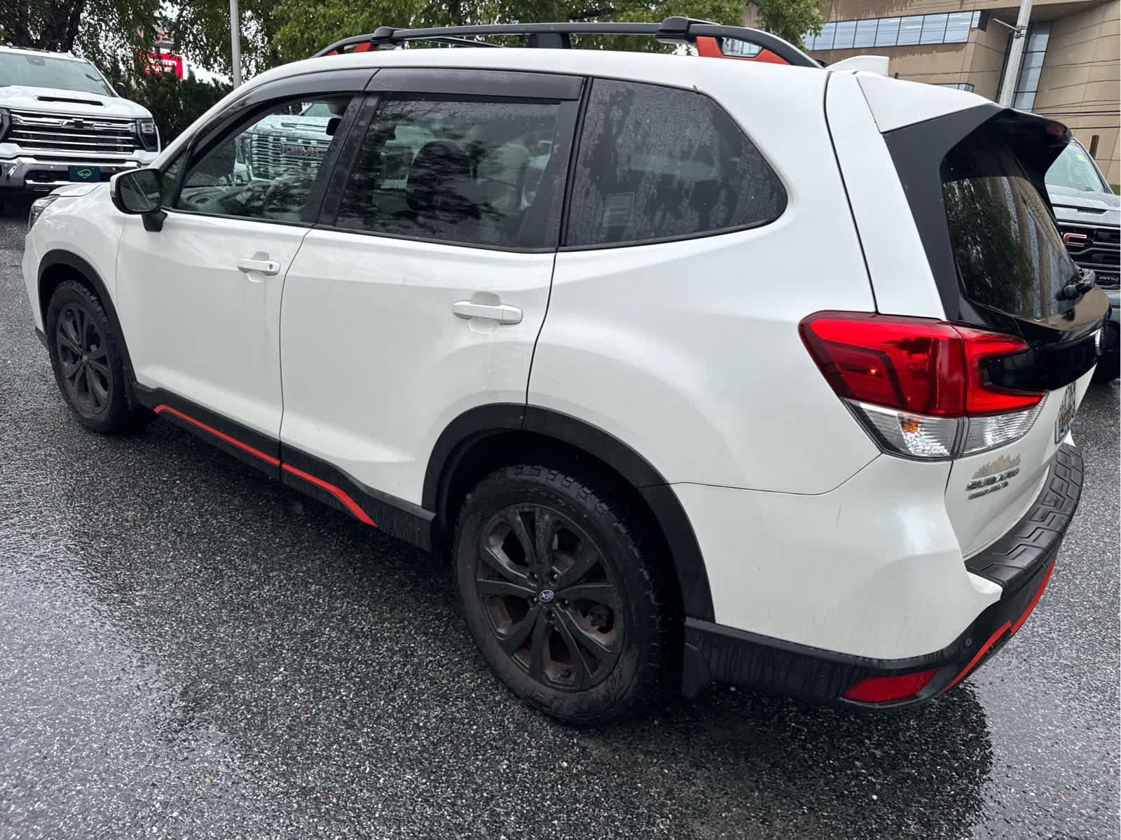 Used 2019 Subaru Forester Sport w/ Popular Package #2 AWD/4WD image 4