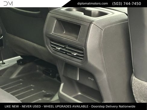Used 2024 Chevrolet Silverado EV W/T AWD/4WD image 23