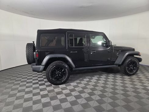 Used 2021 Jeep Wrangler Unlimited Sport AWD/4WD image 5