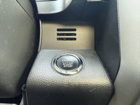 Used 2020 Ford F150 Lariat w/ Equipment Group 502A Luxury image 23