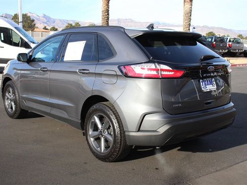 Certified 2024 Ford Edge SEL w/ Sport Appearance Package image 5