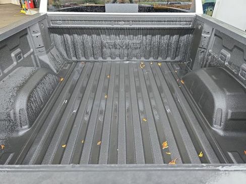 Certified 2025 GMC Sierra 1500 Denali image 33