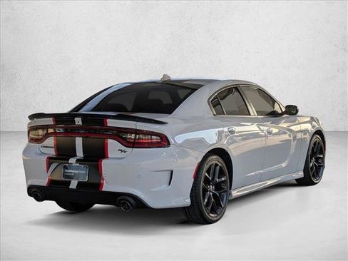 Used 2022 Dodge Charger R/T w/ Blacktop Package image 5