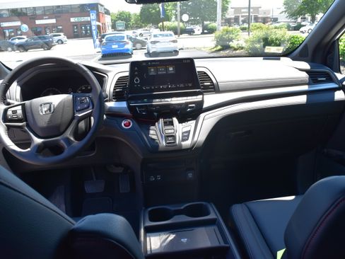 Certified 2026 Honda Odyssey Sport-L image 35