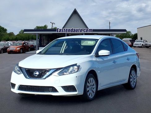 Used 2018 Nissan Sentra S FWD image 1