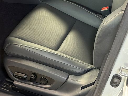 Certified 2025 Lexus ES 350 w/ Premium Package image 13